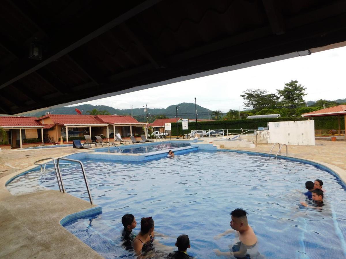 Condo Villa B27 Sleeps Five People - B28 Sleeps Six People - Price Includes Housekeeping Fees Not Taxes - Very Close To The Pool And Beach! Jaco Ngoại thất bức ảnh